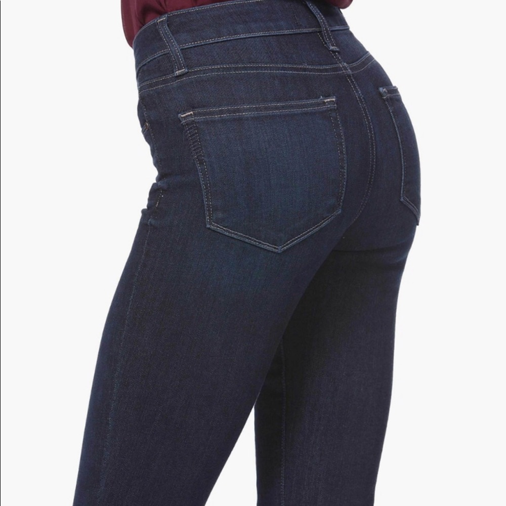 PAIGE denim dark wash “Peg” skinny jeans 👖